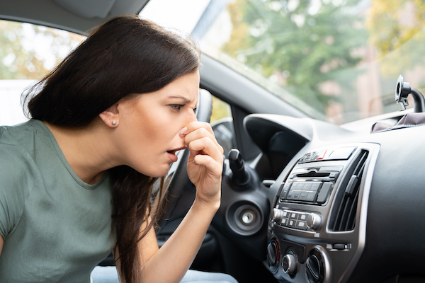 What Do Car Smells Mean?